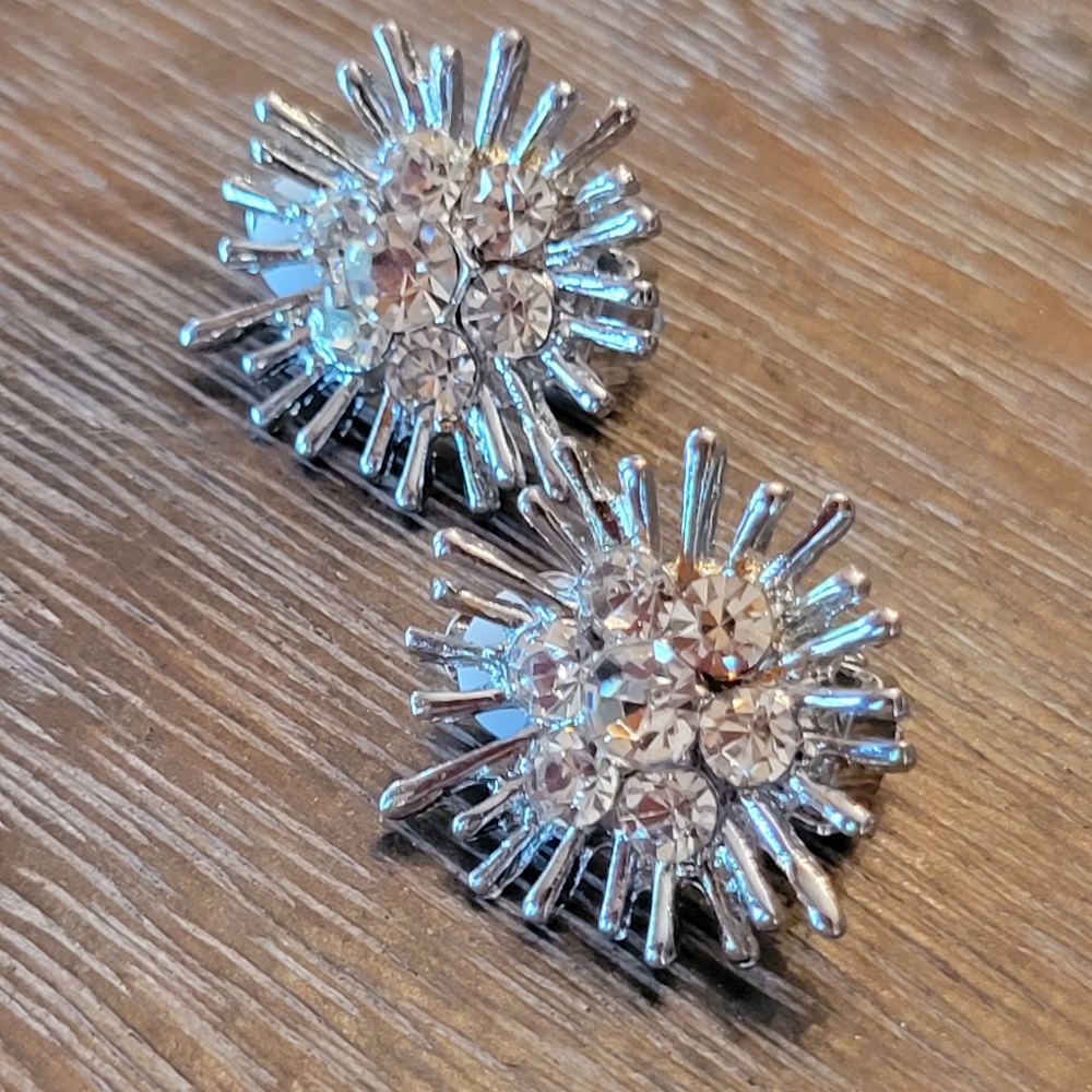 High Glam High Shimmer Rhinestone Cluster Clip Earrings - Picture 5 of 6